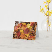 Carte Feuilles mortes de couleurs variées (Fleur jaune)