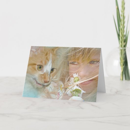 Carte Fille avec chat Tabby (Devant)
