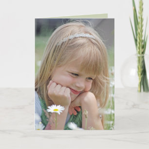 Carte fille dans le pré à penser à vous