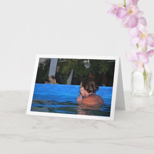 Carte Fille dans une piscine (Orchidée)