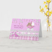 Carte Fille ours en peluche dans le landau (Fleur jaune)