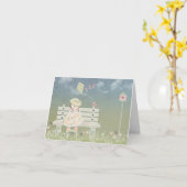 Carte Fille sur banc oiseau et cerf-volant (Fleur jaune)
