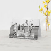 Carte Filles Flapper Jouant au Golf, 1926 (Fleur jaune)