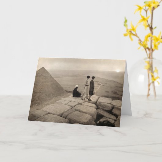 Carte Flapper Girls Sunrise Khufu Pyramid, Égypte 1920 (Fleur jaune)