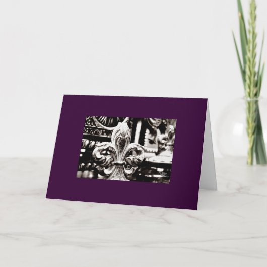 Carte Fleur de Lis [Greeting Card] on Purple (Devant)