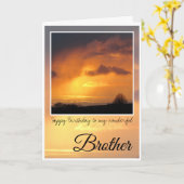 Carte Frère d'anniversaire, soleil brillant derrière les (Fleur jaune)