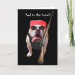 Carte Funny Biker/Non-conformiste Bull Dog Anniversaire<br><div class="desc">Funny Bull Dog dans un bandana rouge, gilet en cuir noir, lunettes de soleil, avec un fusil, à l'avant. Vous pouvez customiser tout le texte, changer la police, la taille et la couleur. À l'intérieur du texte "Joyeux anniversaire" est séparé, de sorte qu'il peut être plus grand. Ce chien est...</div>