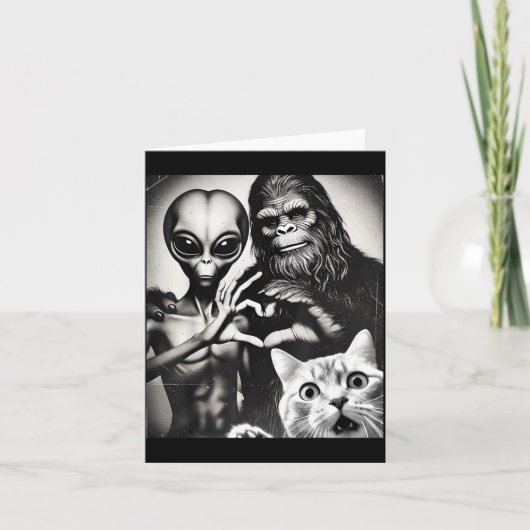 Carte Funny Cat Selfie With Romantic Bigfoot In Love Wit (Devant)