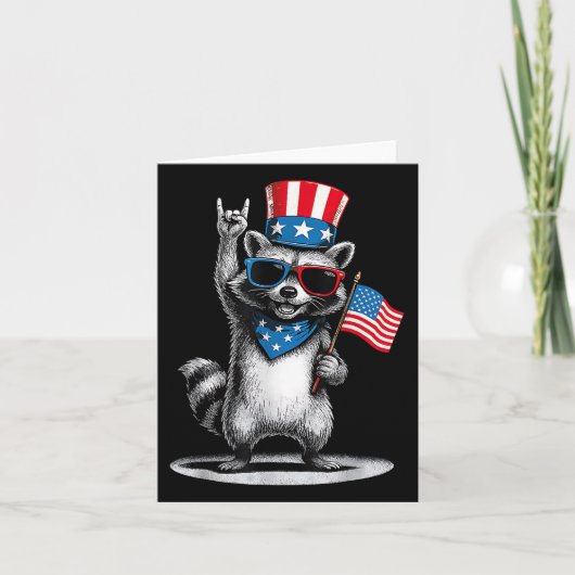 Carte Funny Cute Raccoon Sungles 4 juillet Patriotic U (Devant)