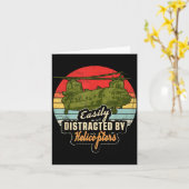 Carte Funny Easily Distracted By Chinook Helicopter Retr (Fleur jaune)