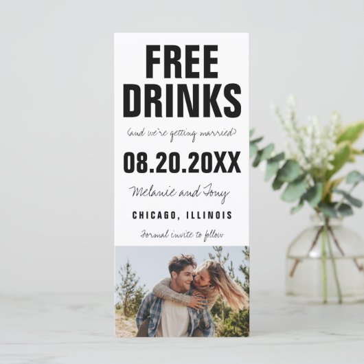 Carte Funny Free Drink Photo Wedding Save the Date (Debout devant)