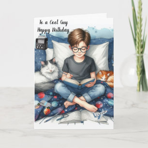 Carte Garçon lisant des livres avec des chats Anniversai