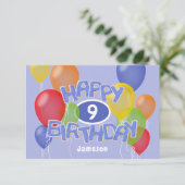 Carte gâteau d'anniversaire bleu heureux avec ballons (Debout devant)