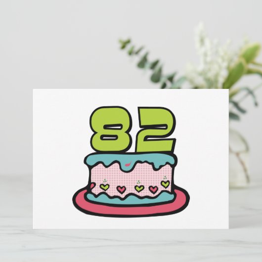 Carte Gâteau d'anniversaire de 82 ans (Debout devant)