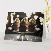 Carte Gâteaux Cupcakes sur Plateau avec Lumières Bokeh (Fleur jaune)
