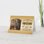 Carte Gold 80th Birthday Meilleur cadre photo personnali<br><div class="desc">Célébrez l'anniversaire marquant de votre personne âgée préférée avec ce cadeau classe qui leur rappelle à quel point ils sont fabuleux. Des lignes épurées et des tons bruns, or et crème composent ce cadre simple mais élégant qui peut être customisé avec votre photo préférée, les noms, les initiales ou d'autres...</div>