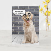 Carte Golden Retriever Humour d'anniversaire (Fleur jaune)