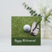 Carte Golf heureux retraite avec balle de golf et putter (Debout devant)