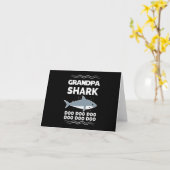 Carte Grand-père Shark Doo Doo Doo Famille de jumelage (Fleur jaune)