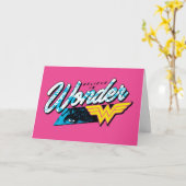 Carte Graphique de Retro 80's "Believe In Wonder" (Fleur jaune)