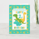 Carte Great Grandson Dinosaur 2e anniversaire bleu<br><div class="desc">Une carte de 2ème anniversaire amusante pour votre arrière petit-fils. Cette carte de premier anniversaire éclatante présente un dinosaure T-Rex caricaturé vert, un Brontosaurus jaune et un Tricératops bleu, posé sur un arrière - plan dinosaure bleu et jaune Un joli design mignon pour un petit garçon qui aura deux ans....</div>