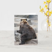 Carte Grizzly Bear sur un rocher (Fleur jaune)