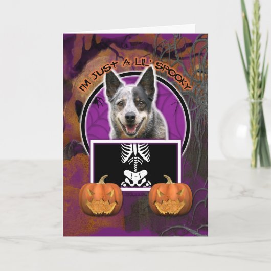 Carte Halloween - juste un Lil éffrayant - chien de (Devant)