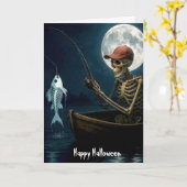 Carte Halloween Squelette pêche dans un bateau en bois (Fleur jaune)