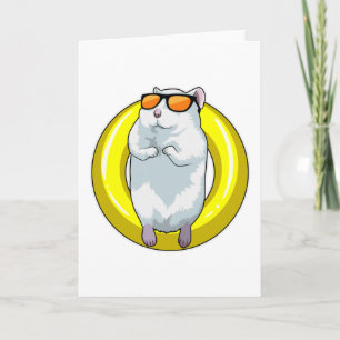 Carte Hamster à la piscine avec un anneau de natation