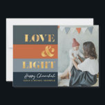 Carte Hanoukka Chanukah Gold Love & Light Photo<br><div class="desc">Notre carte Hanoukka / Chanukah Gold Love & Light Holiday est un moyen élégant et élégant de partager vos souhaits Hanoukka / Chanukah avec vos amis, votre famille et vos clients! Avec espace pour vous de personnaliser avec votre nom et votre photo. Vous avez besoin d'aide pour cette conception ?...</div>