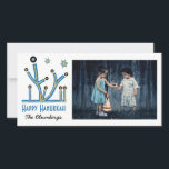 Carte Hanoukka "Menorah Bling"<br><div class="desc">Happy Holiday, Carte photo Hanoukka, "Menorah Bling" Glossy, Carte photo à enveloppe blanche. Personnalisez en remplaçant les photos et le libellé, "Happy Hanoukka, The Blumbergs" Personnaliser le libellé en choisissant votre style de police préféré, la couleur et la taille. Merci de vous être arrêté et de faire du shopping par...</div>
