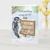 Carte Happy 70th Birthday Downy Woodpecker (Fleur jaune)