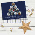 Carte Happy Hanoukka 10 Photo Marine Bleu Blanc<br><div class="desc">Vous ne pouvez pas choisir une ou deux de vos photos de famille préférées ? Ces grandes cartes de voeux Hanoukka plates de 8, 75 po x 6, 5 po offrent des espaces réservés pour 10 de vos photos préférées, nom de famille et année. Les photos sont de forme ronde...</div>