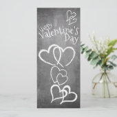 Carte Heureuse Sainte-Valentin sur un tableau à craie (Debout devant)