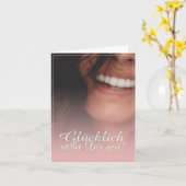 Carte Heureux vous va bien ! - Rosé (Fleur jaune)