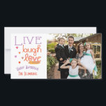 Carte Holiday Happy Hanoukka "Love a Latke"<br><div class="desc">Happy Holiday, Carte photo Hanoukka, "Live Laugh Love a Latke" Glossy, Carte photo avec enveloppe blanche. Personnalisez en remplaçant les photos et le libellé, "Happy Hanoukka, The Blumbergs" Personnaliser le libellé en choisissant votre style de police préféré, la couleur et la taille. Merci de vous être arrêté et de faire...</div>