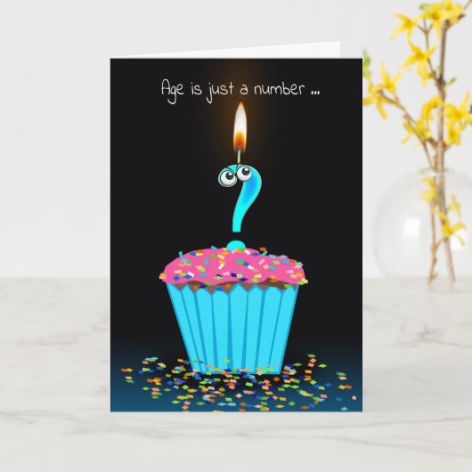 Carte Humour Cupcake d'anniversaire (Fleur jaune)
