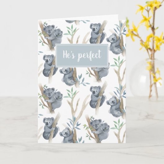 Carte Il est parfait bébé garçon Koala félicitations (Fleur jaune)