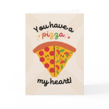 Illustration d'une pizza mignonne d'anniversaire