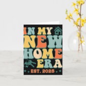 Carte In My New Home Era, Funny New Homeowner Est. 2025  (Fleur jaune)