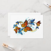 Carte Infinité de papillons monarques (Devant/Arrière en situation)