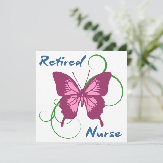 Carte Infirmière retraitée (papillon) (Debout devant)