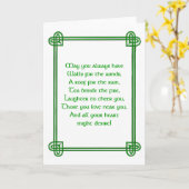 Carte irlandaise St. Patrick's Day avec design cel (Fleur jaune)