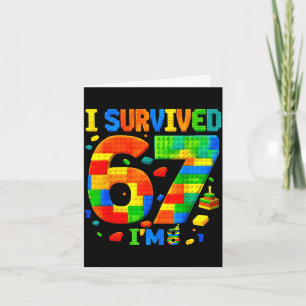 Carte J'ai survécu à 67 ans, garçon ou fille de 8 ans, b