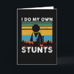 Carte Je Fais Mes Propres Têtes Accident Sport<br><div class="desc">Les sports mènent parfois à un accident sportif,  comme le vélo de montagne. Malgré cela,  les braves et les démons sont rapidement blessés. Une idée cadeau cool avec un proverbe amusant.</div>