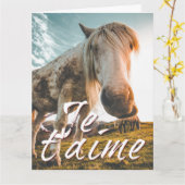 Carte Je t'aime avec un cheval regardé (Fleur jaune)