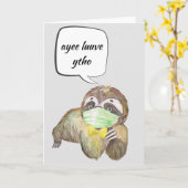 Carte Je t'aime paresseux parlant à travers un masque fa (Fleur jaune)