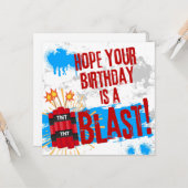 Carte J'espère que ton anniversaire est une explosion (Devant/Arrière en situation)