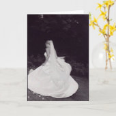 Carte Jeune mariée de tournoiement (Fleur jaune)