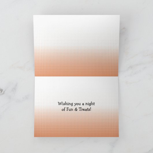 Carte Joli Halloween Trick ou le traitement sac tenant C (Intérieur)